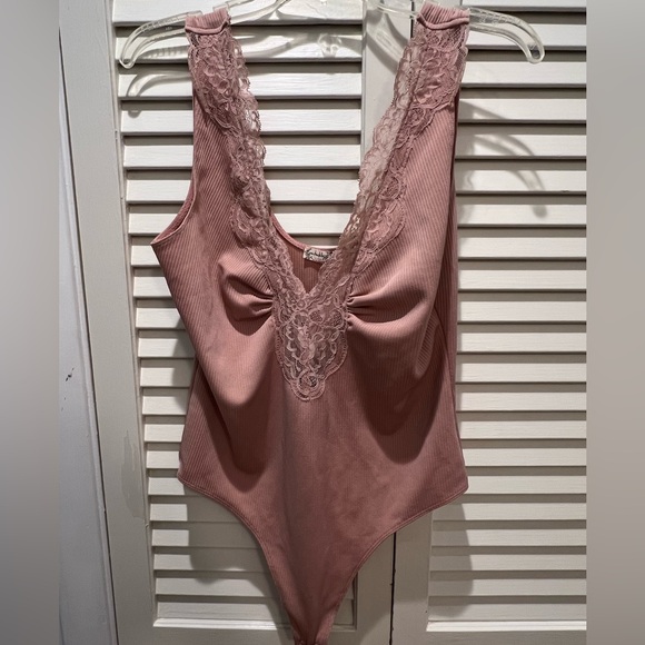 Free People bodysuit size large - Picture 2 of 3